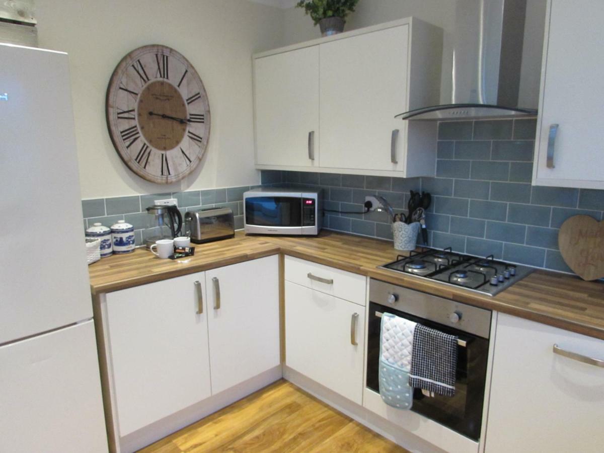 Apartment 1 Exquisite Two King Bedroom With En Suites - Close To The Town Centre, Rail, Airport And Theatre Darlington  Zewnętrze zdjęcie